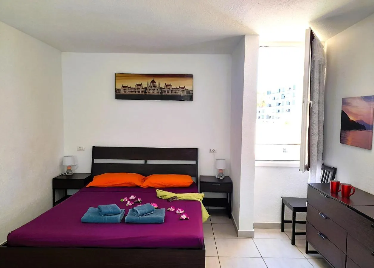 Holiday home El Cortijo, Pool View Villa Playa de las Americas